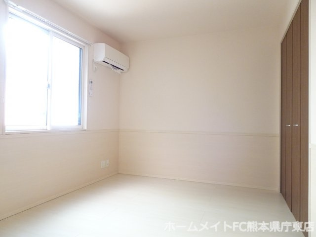 拡大写真:熊本市東区八反田1丁目 1階102の洋室