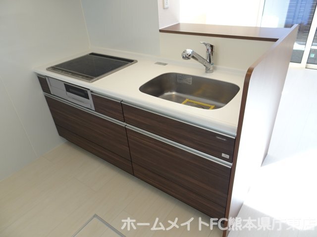 拡大写真:熊本市東区八反田1丁目 1階102のキッチン