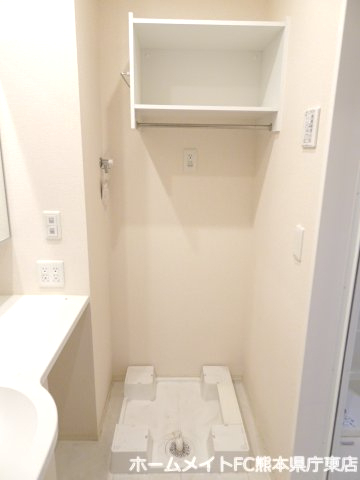 拡大写真：熊本市東区花立５丁目 2階203の洗面所