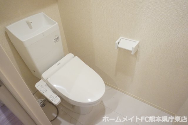 拡大写真：上益城郡嘉島町大字上島 1階103のトイレ