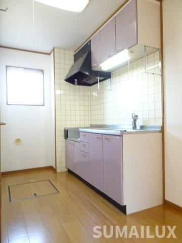 拡大写真:ヴェルドミールⅠ 1階103のキッチン