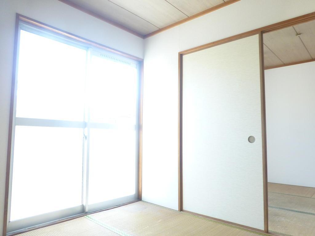 拡大写真:コーポラス朝 2階201の落ち着いて過ごせるお部屋なので、寝室にいかがでしょうか