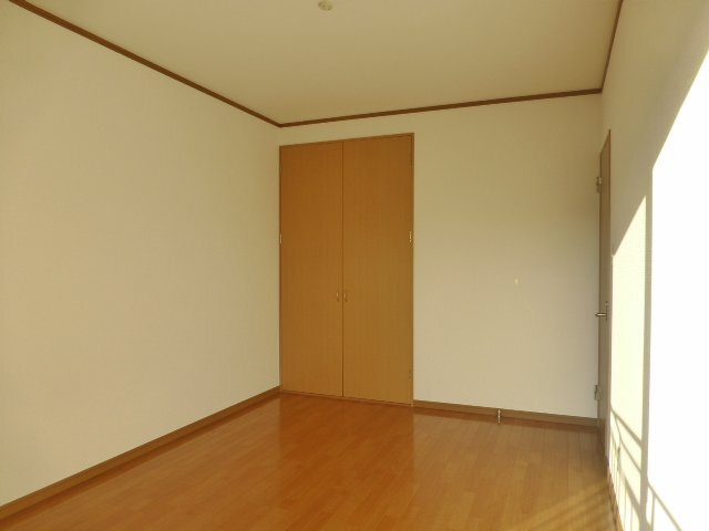 拡大写真:西田コーポⅡ 2階202のお子さんのためのお部屋にいかがでしょうか