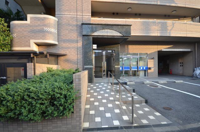 拡大写真:田部ビル 10階1003の外観