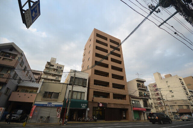 拡大写真:リビエーヌ宝町 7階702の建物外観