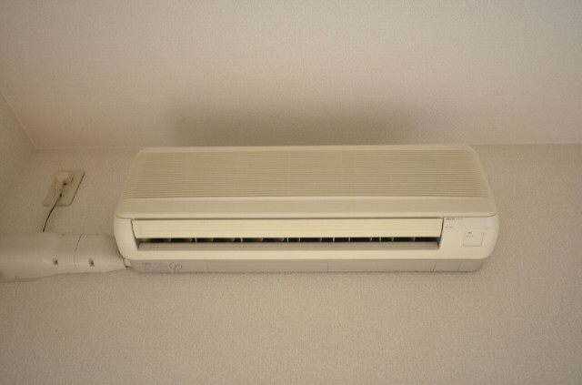 拡大写真:田部ビル 10階1003のエアコン