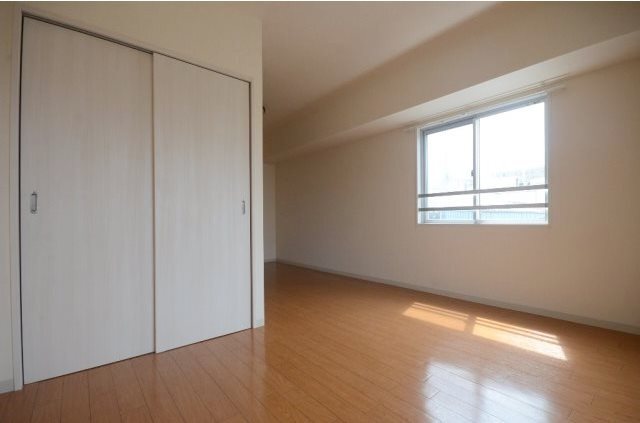 拡大写真:NomaZen BLD 3階302の洋室※別室写真