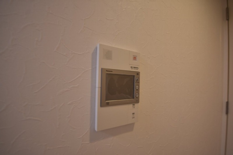 拡大写真:S-RESIDENCE宇品5丁目Ⅰ 2階203のモニター付インターホン