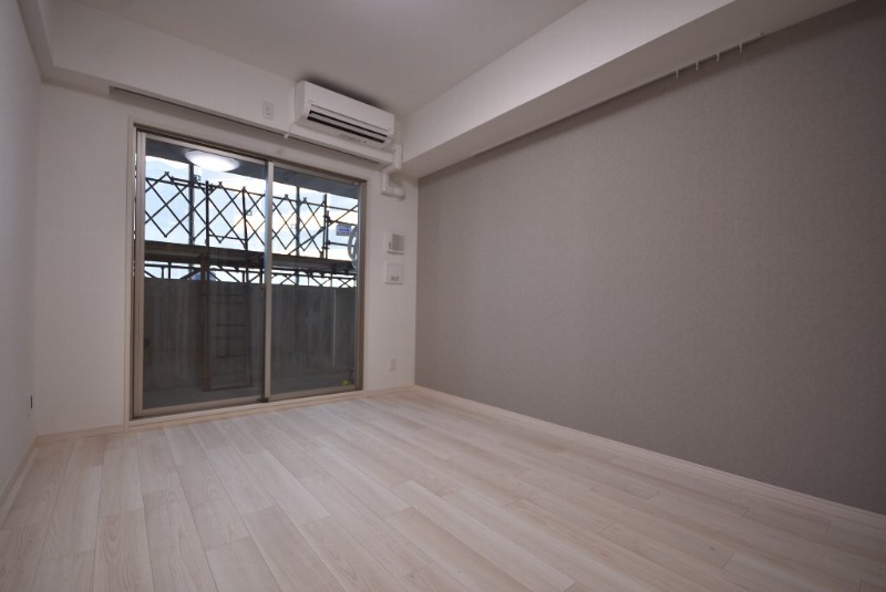 拡大写真:S-RESIDENCE宇品5丁目Ⅰ 2階203の洋室
