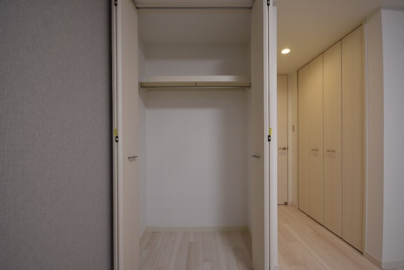 拡大写真:S-RESIDENCE宇品5丁目Ⅱ 4階406のクローゼット