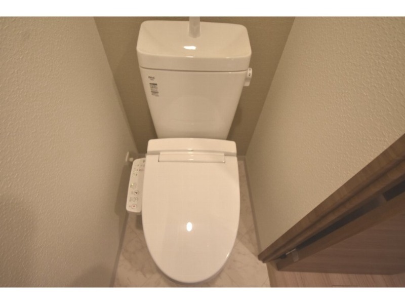 拡大写真:I-STAGE住吉町 4階402のシャワートイレ