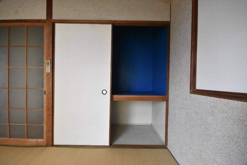 拡大写真:寺岡ビル 3階301の押入