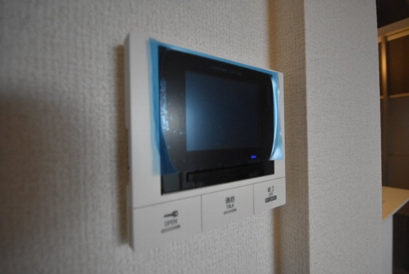 拡大写真：D-ROOM高須2丁目B棟 1階104のモニター付インターホン