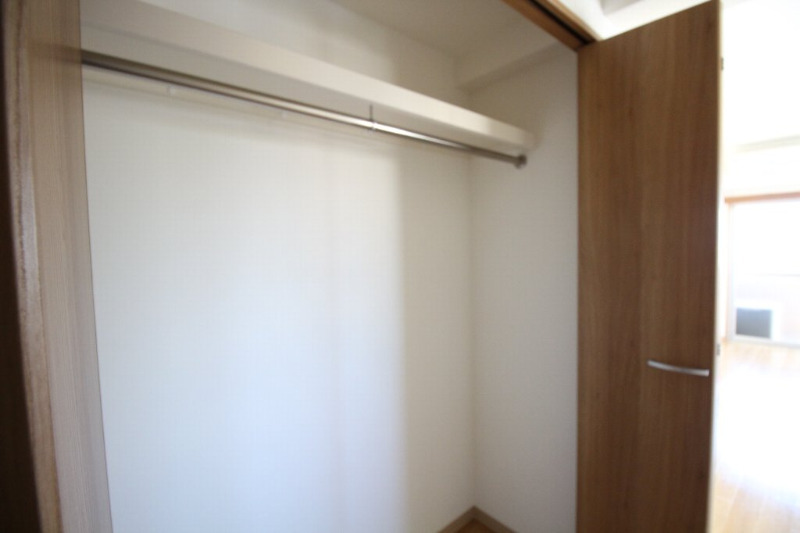 拡大写真:GRACE PARK CITY 6階604のクローゼット