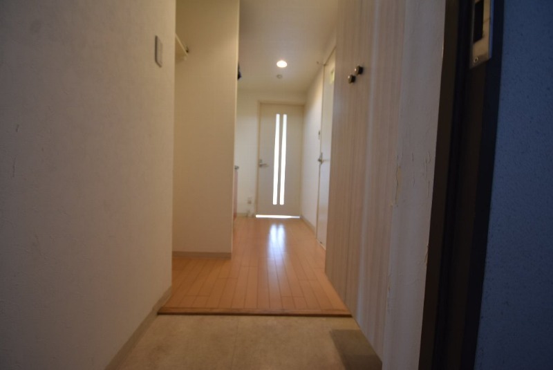 拡大写真:アクアシティ舟入中町 4階403の玄関