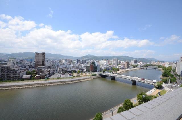 拡大写真:グラビスコート舟入中町 10階1002の眺望