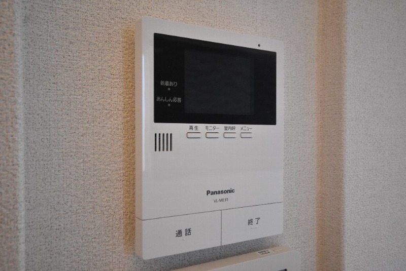 拡大写真:プライムフェルトⅡ 2階201のモニター付インターホン※イメージ