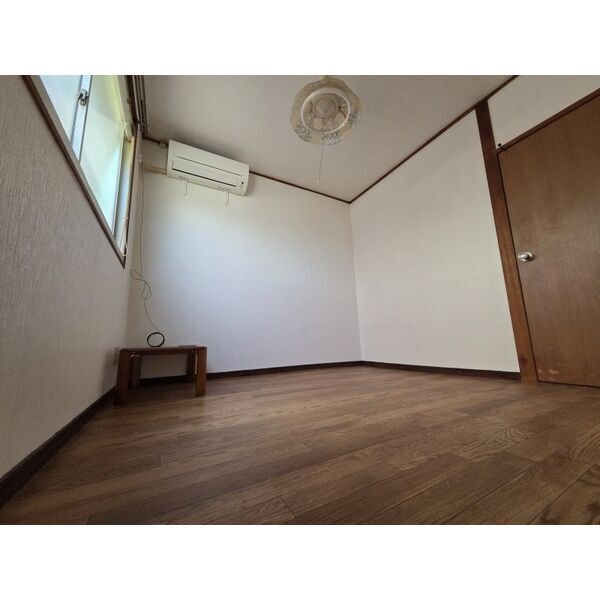 拡大写真:憩いとやすらぎの森 1階112の内装