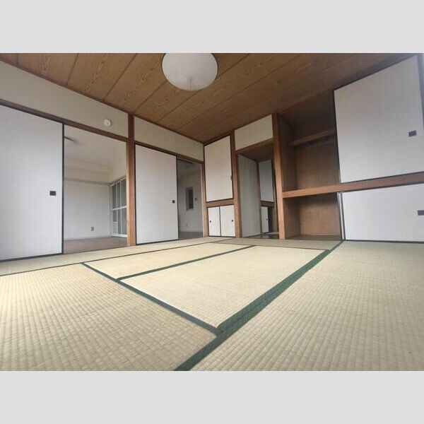 拡大写真:メゾン西川手 2階203の和室