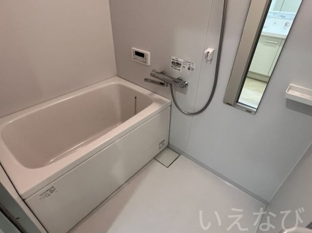 拡大写真:岡山市北区大元駅前 1階101のバス