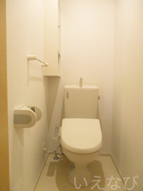 拡大写真:赤磐市円光寺 2階205のトイレ