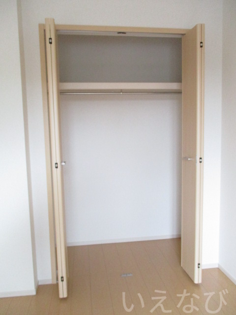 拡大写真:赤磐市円光寺 2階205の収納