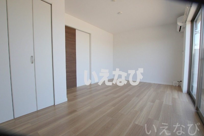 拡大写真:岡山市北区白石 1階103の居室・リビング