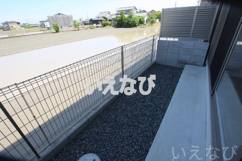 拡大写真:岡山市北区白石 1階103の庭