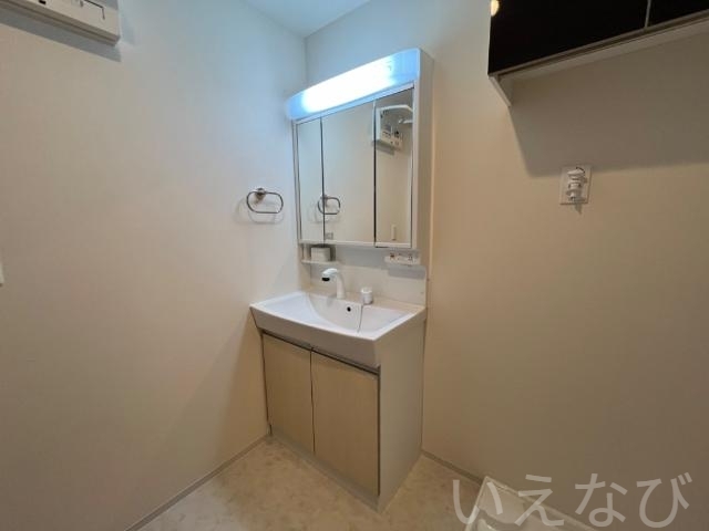 拡大写真:岡山市北区高松 1階105の洗髪洗面化粧台