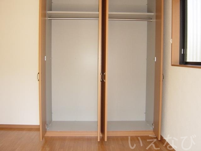 拡大写真:美作市湯郷 1階101の収納