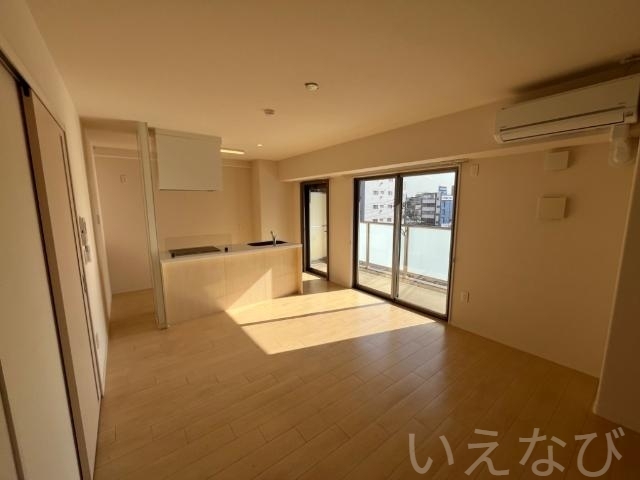拡大写真:岡山市北区厚生町3丁目 5階502のリビング