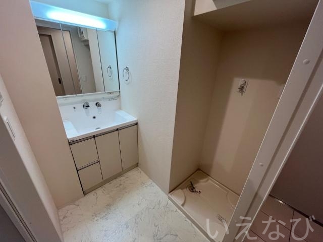 拡大写真:岡山市北区厚生町3丁目 5階502の脱衣所