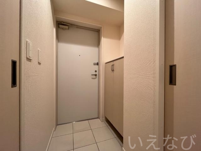 拡大写真:岡山市北区厚生町3丁目 5階502の玄関