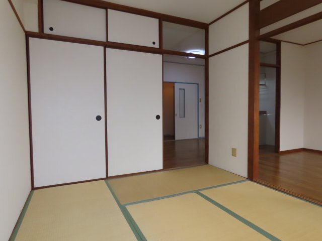 拡大写真:ピュアライフ歌島 6階502の子供部屋