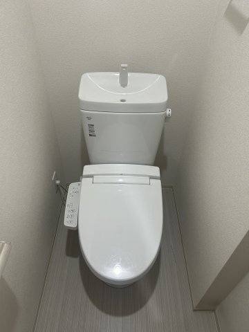 拡大写真:ララプレイス大阪ウエストゲート 4階402のトイレ