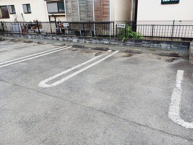 拡大写真:ヴィラ-フロレスタ 2階201の外観