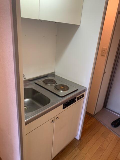拡大写真：HINODE 1階101のキッチン
