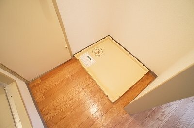 拡大写真:メゾン高篠B 2階202の洗面所