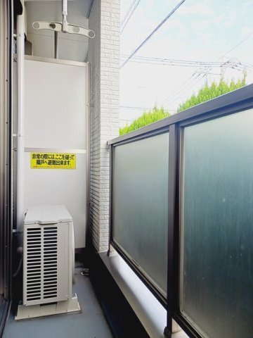 拡大写真:フレージュ山光 1階105のバルコニー
