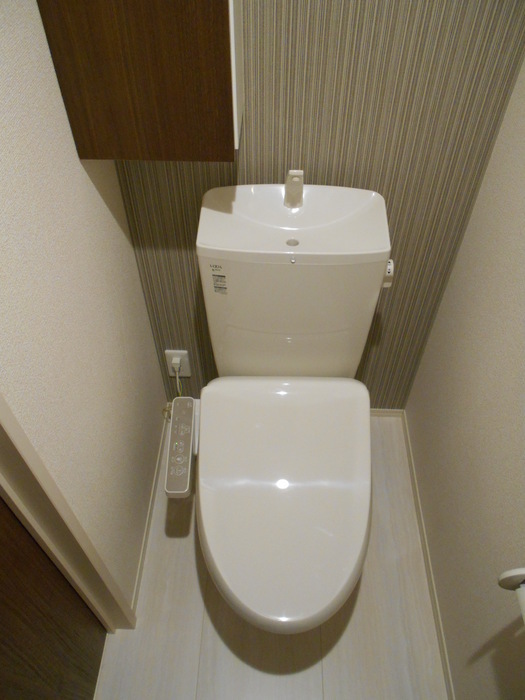 拡大写真:ソフィア 1階105のトイレ