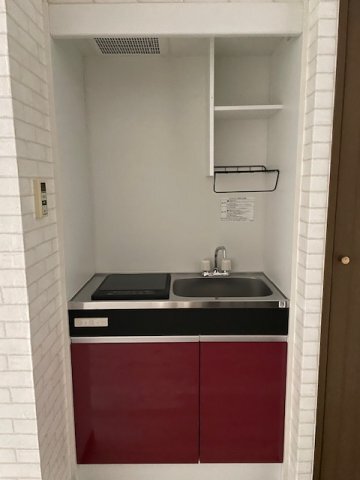拡大写真:ライオンズマンション川越南 1階102のキッチン