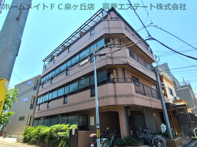 メゾンエストの外観