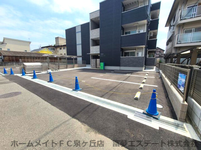拡大写真:グランハイツ西喜 1階105の外観