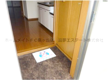 拡大写真:グランソレイユK&J壱番館 2階211の玄関です