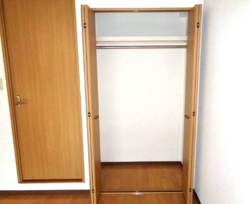 拡大写真:Collection鳳東町 2階204の収納