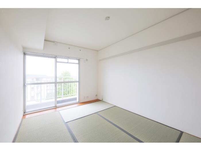 拡大写真:鈴の宮16号棟 5階110の内装