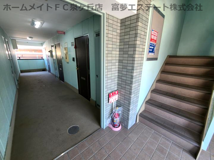 拡大写真:クオリティコート 3階306のロビー