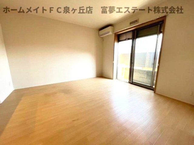 拡大写真:ファミリーパル 1階103の居間