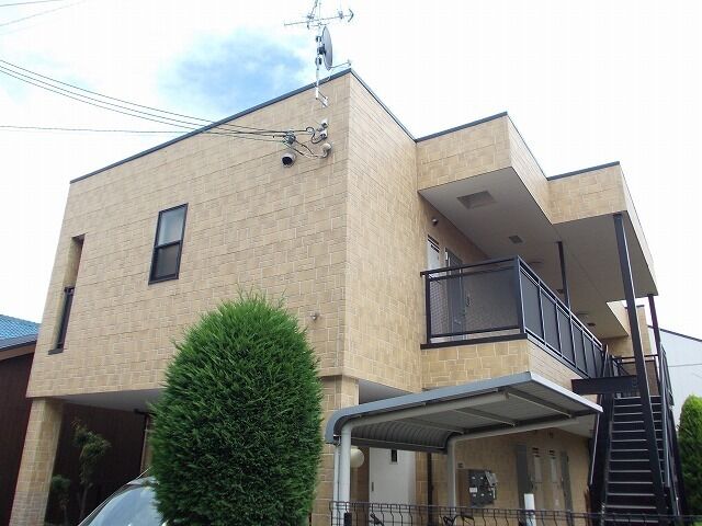 拡大写真：カーサ　セレノ 2階201の外観