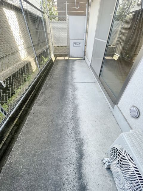 拡大写真:エストレノ 3階302の内観
